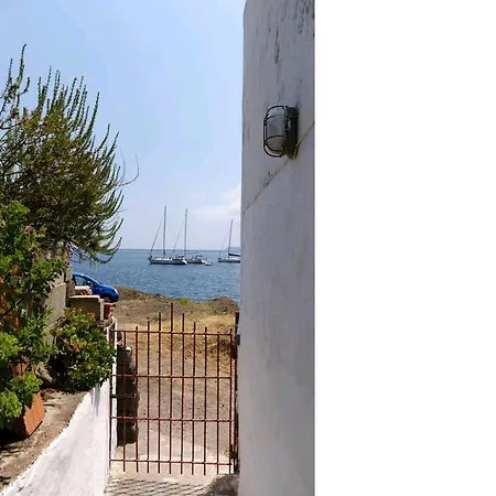Casa Biscotto * Santa Marina Salina