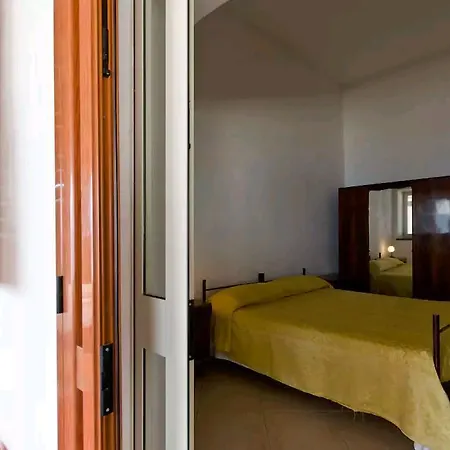 Casa Biscotto * Santa Marina Salina