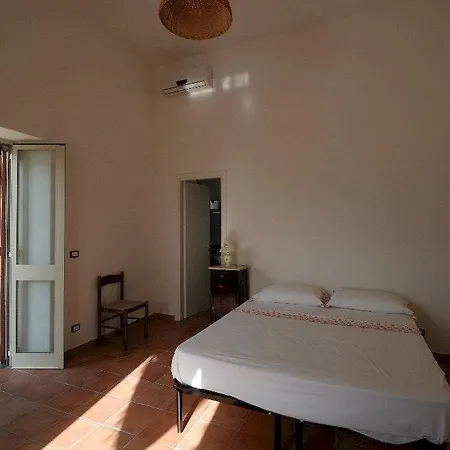 Casa Biscotto Santa Marina Salina